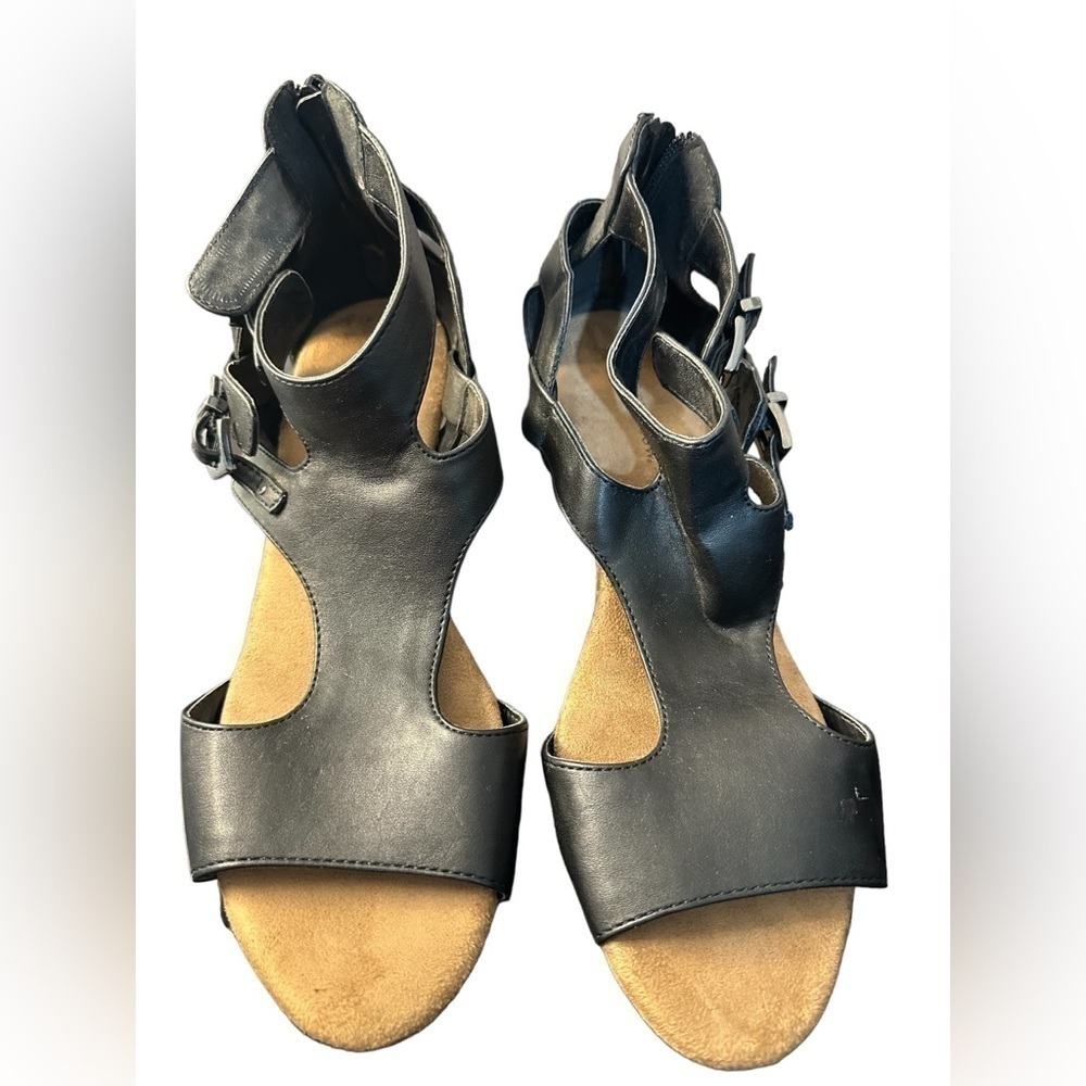 Croft & Barrow Women’s Black Sandals Size 9M